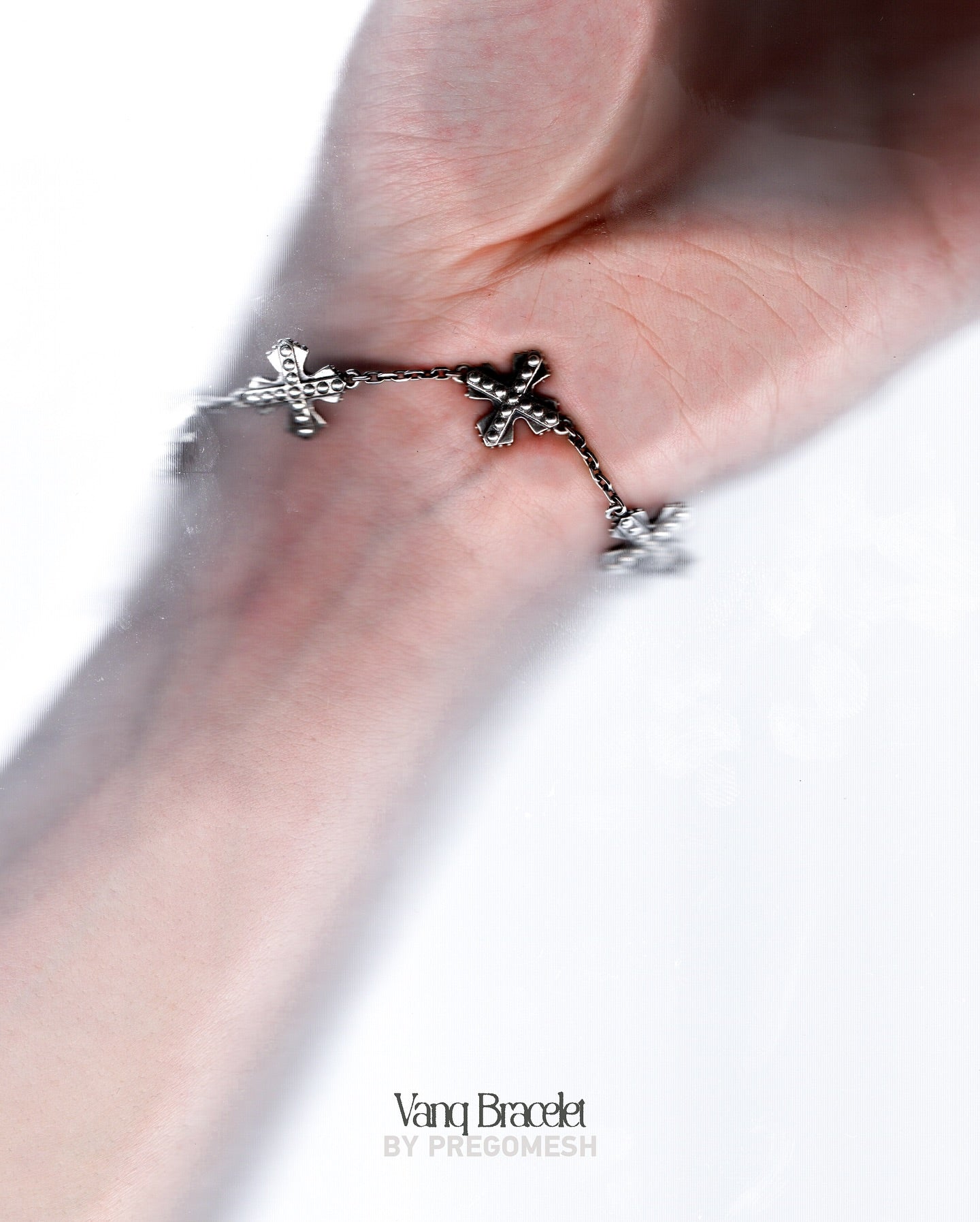 Charm Bracelet “Vanq”