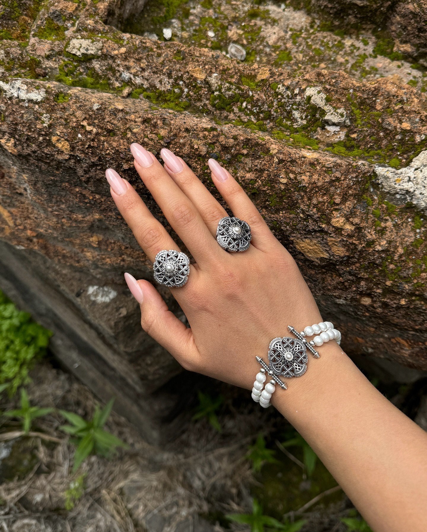 Pearl Ring “Vanq”